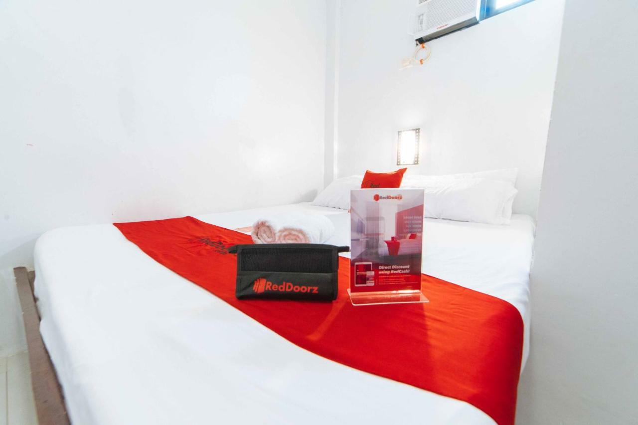 Reddoorz At San Antonio Binan Laguna Экстерьер фото
