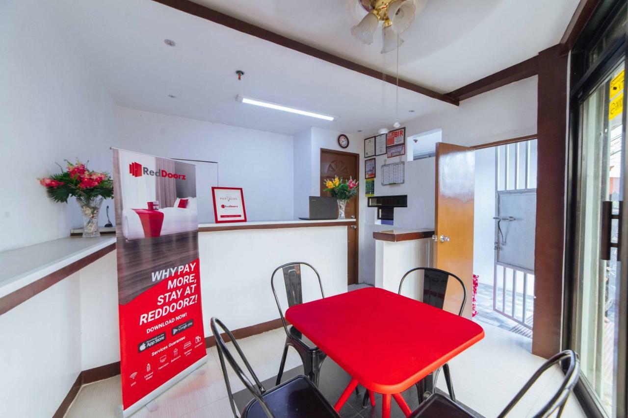 Reddoorz At San Antonio Binan Laguna Экстерьер фото