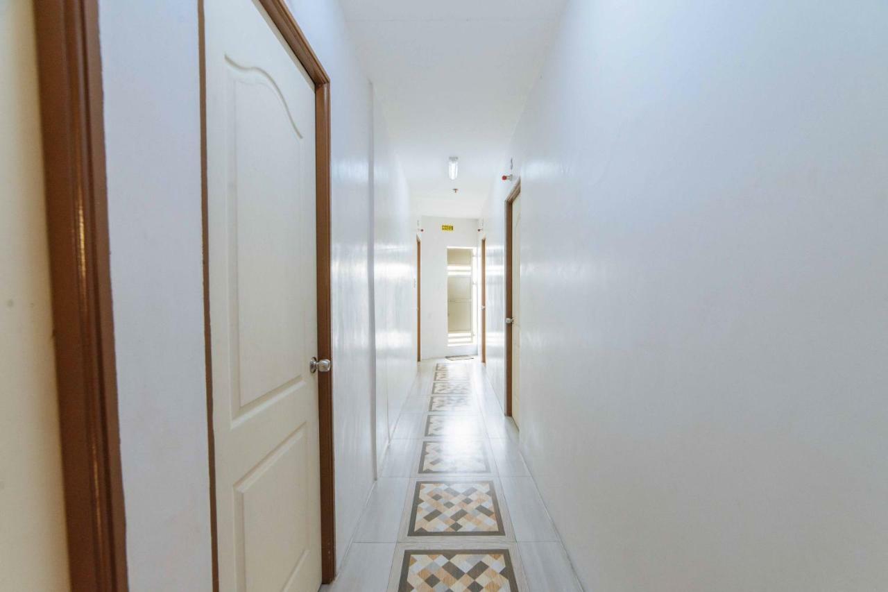 Reddoorz At San Antonio Binan Laguna Экстерьер фото